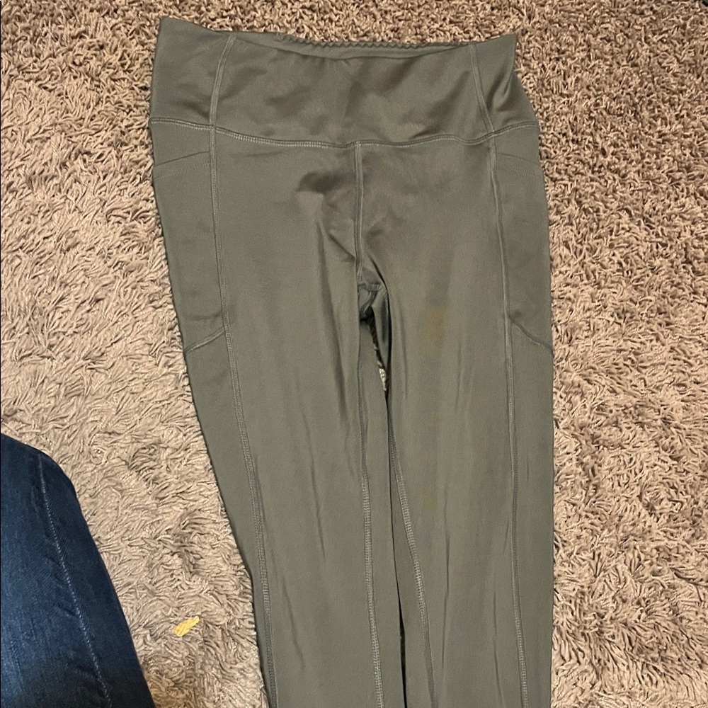 Victoria's Secret Olive Leggings